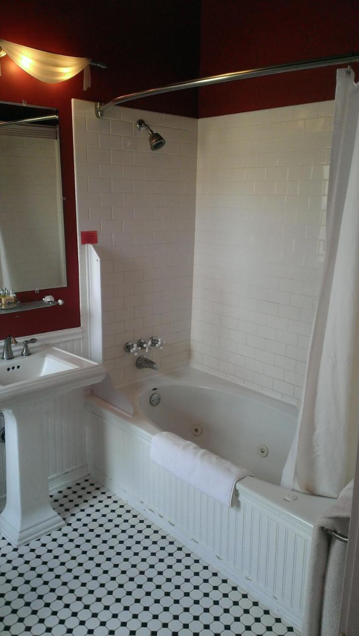 Connor Hotel Jerome Room photo